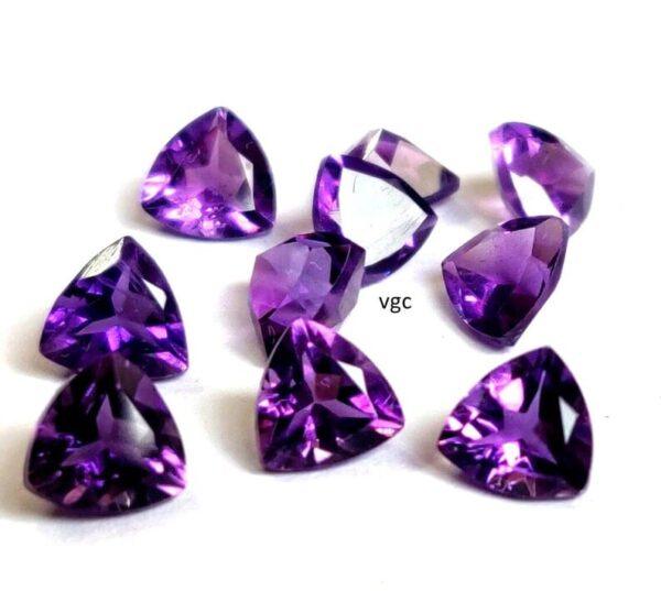 Natural 5 mm African Amethyst Trillion Faceted AAA Quality – Amethyst Trillion Faceted 5mm
