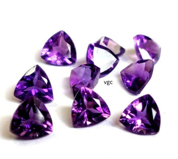 Natural 5 mm African Amethyst Trillion Faceted AAA Quality – Amethyst Trillion Faceted 5mm