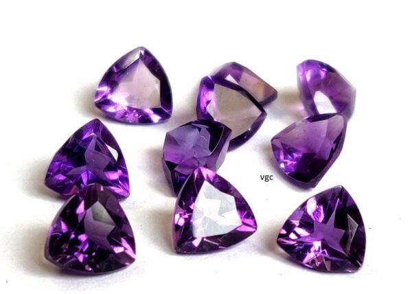 Natural 5 mm African Amethyst Trillion Faceted AAA Quality – Amethyst Trillion Faceted 5mm