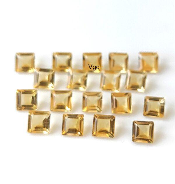 Natural 4×4 mm Citrine Square Cut Faceted AAA Quality – Citrine Square Faceted 4mm
