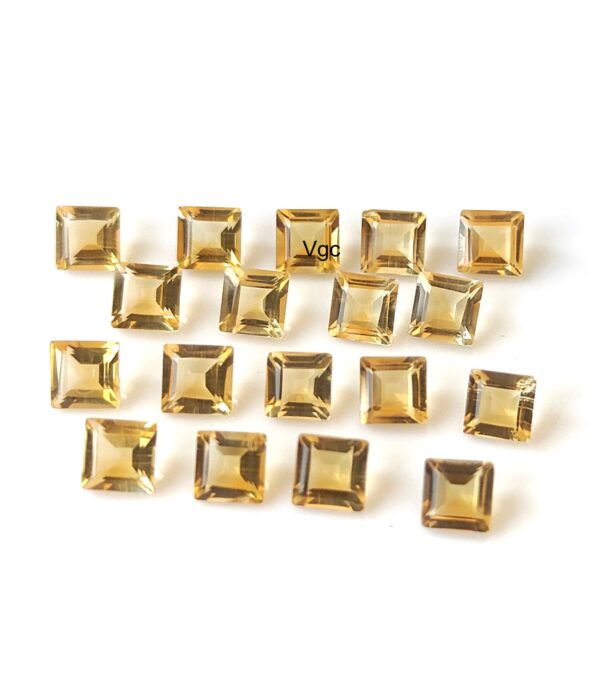 Natural 4×4 mm Citrine Square Cut Faceted AAA Quality – Citrine Square Faceted 4mm