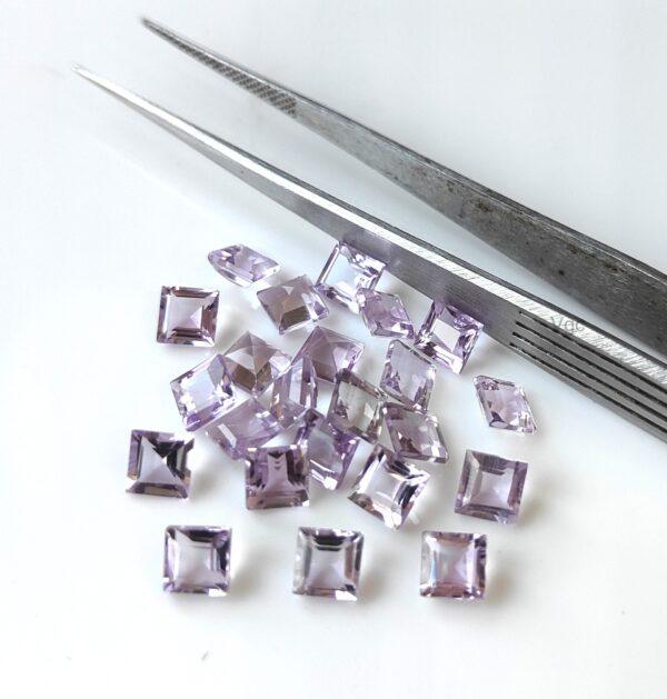 Natural 3 mm Pink Amethyst Square Faceted AAA Quality – Amethyst Square Faceted 3mm