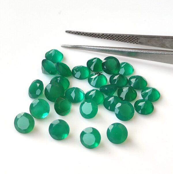 Natural Green Onyx 2 mm Round Faceted Cut – Green Onyx Round Faceted 2mm