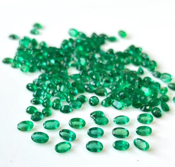 Natural Natural Zambian Emerald Superb Top Color Luster 3×5 mm Oval Faceted Cut – Zambian Emerald Oval 3x5mm