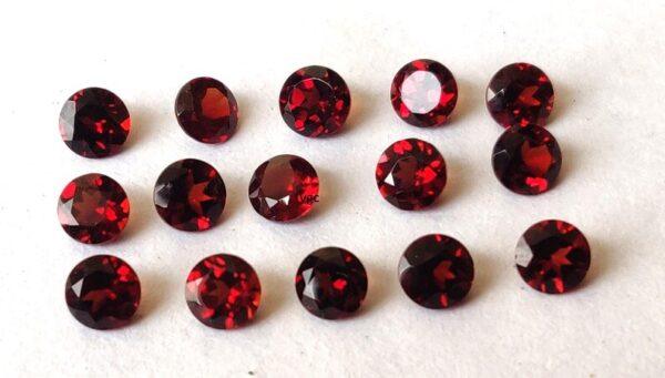 Natural Red Garnet 2.5mm Round Cut Faceted AAA Quality – Red Garnet Faceted Round 2.5mm