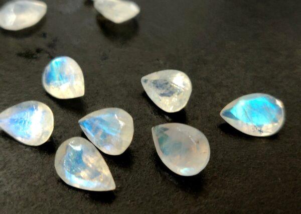 Natural Rainbow Moonstone 5×7 mm Pear Cut Faceted – AA Quality Rainbow Moonstone Pear Faceted 5x7mm