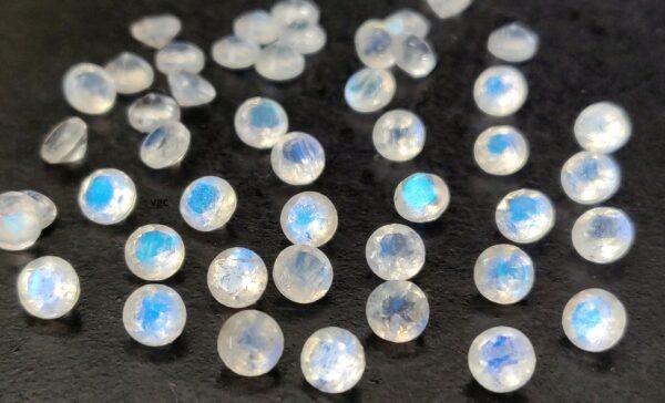 Natural Rainbow Moonstone 10 mm Round Cut Faceted – AA Quality Rainbow Moonstone Round Faceted 10mm