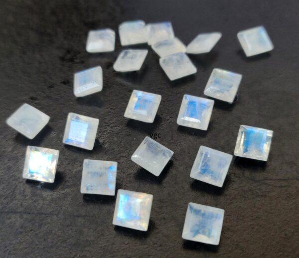 Natural Rainbow Moonstone 5 mm Square Cut Faceted – AA Quality Rainbow Moonstone Square Faceted 5mm