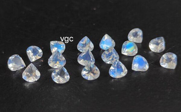 Natural Rainbow Moonstone 4 mm Heart Cut Faceted – AAA Quality Rainbow Moonstone Heart 4mm
