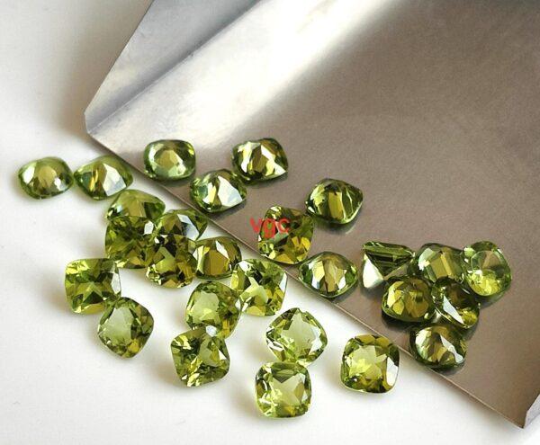 Natural Peridot 4 mm Cushion Cut Faceted – AAA Quality Peridot Cushion 4mm