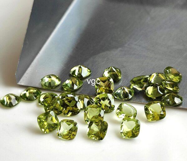 Natural Peridot 4 mm Cushion Cut Faceted – AAA Quality Peridot Cushion 4mm