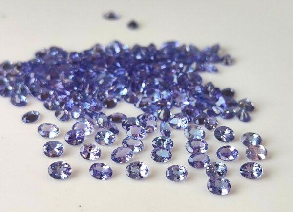Natural Tanzanite 3×4 mm Oval Cut Faceted – AAA Quality Tanzanite Oval Faceted 3x4mm