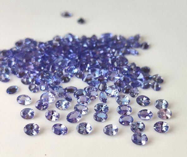 Natural Tanzanite 3×4 mm Oval Cut Faceted – AAA Quality Tanzanite Oval Faceted 3x4mm