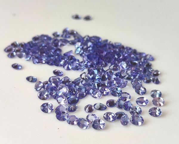 Natural Tanzanite 3×4 mm Oval Cut Faceted – AAA Quality Tanzanite Oval Faceted 3x4mm