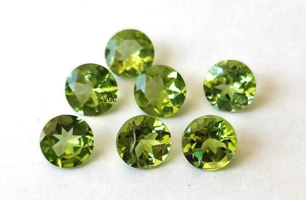 Natural Peridot 9 mm Round Cut Faceted – AAA Quality Peridot Round 9mm