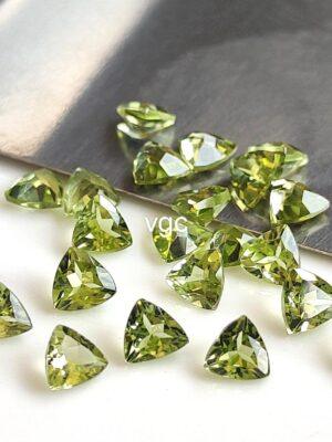 Natural Peridot 3 mm Trillion Cut Faceted – AAA Quality Peridot Trillion 3mm