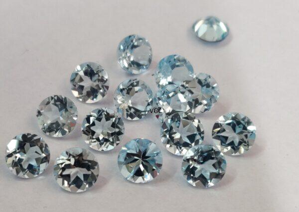 Natural Sky Blue Topaz 4 mm Round Faceted Cut – AAA Quality Sky Blue Topaz Round Faceted Cut 4mm