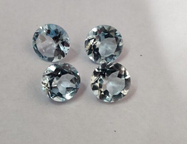 Natural Sky Blue Topaz 11 mm Round Faceted Cut – AAA Quality Sky Blue Topaz Round Faceted Cut 11mm