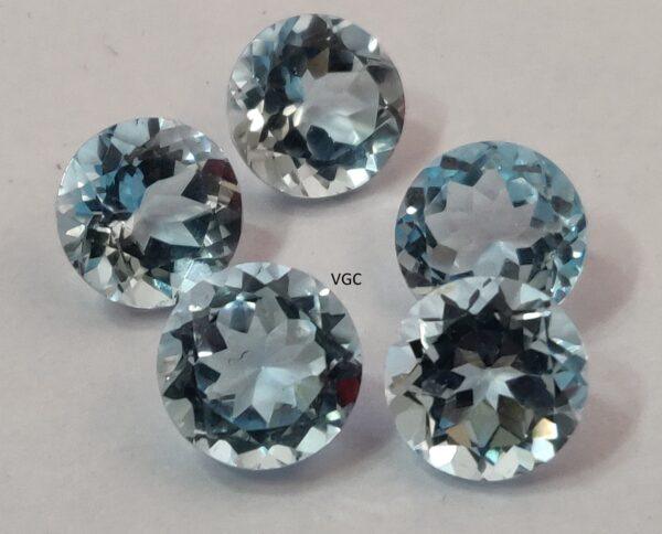 Natural Sky Blue Topaz 11 mm Round Faceted Cut – AAA Quality Sky Blue Topaz Round Faceted Cut 11mm