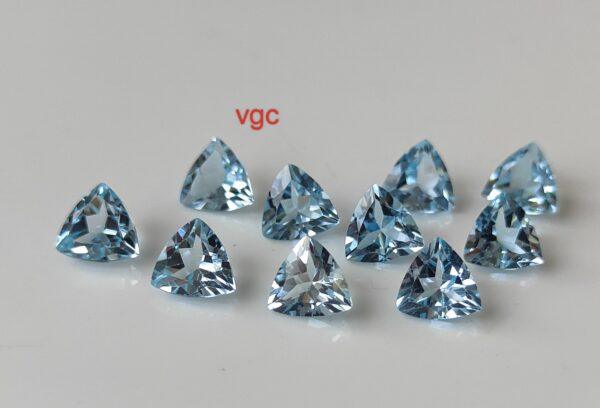 Natural Sky Blue Topaz 10 mm Trillion Faceted Cut – AAA Quality Sky Blue Topaz Trillion Faceted Cut 10mm